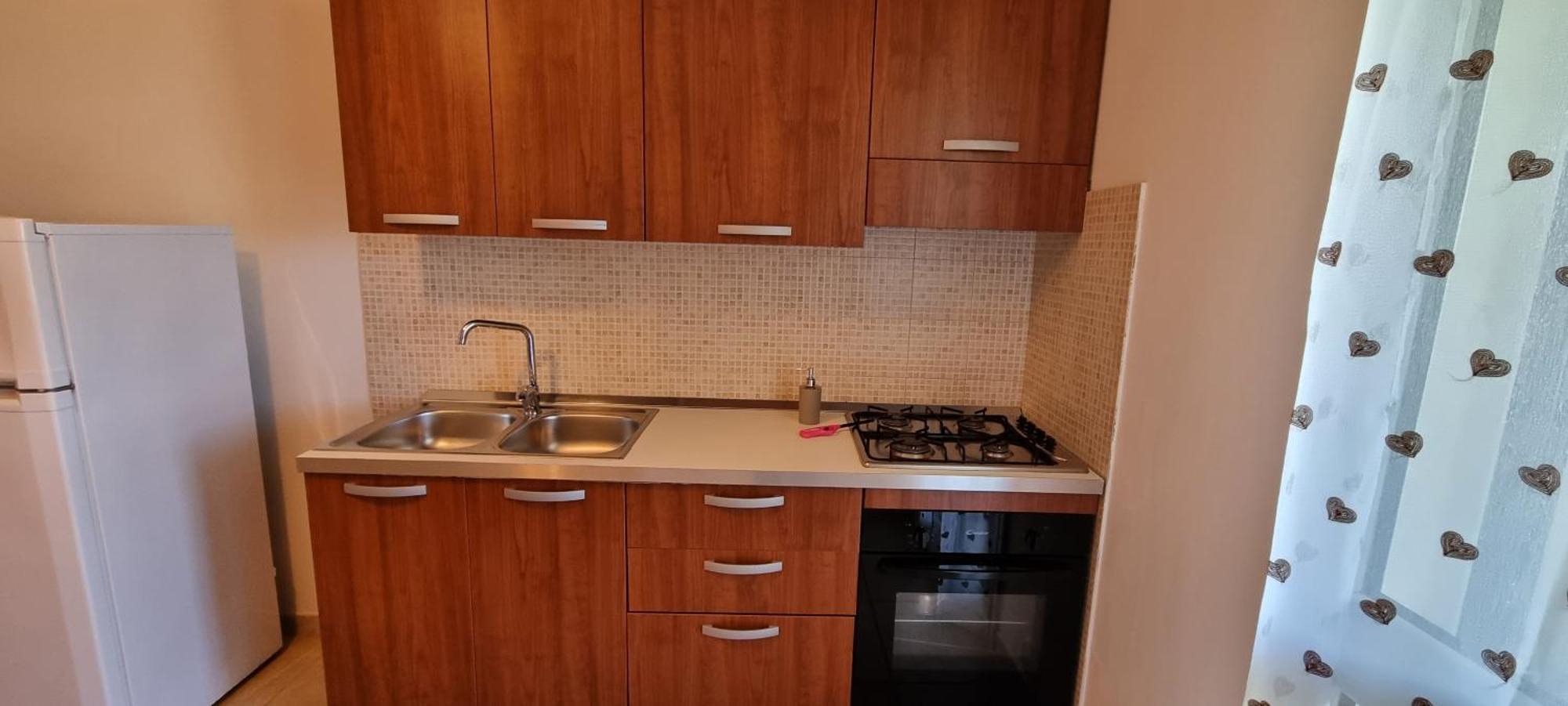 الشقق الفندقية أوترانتوفي  Catona House المظهر الخارجي الصورة