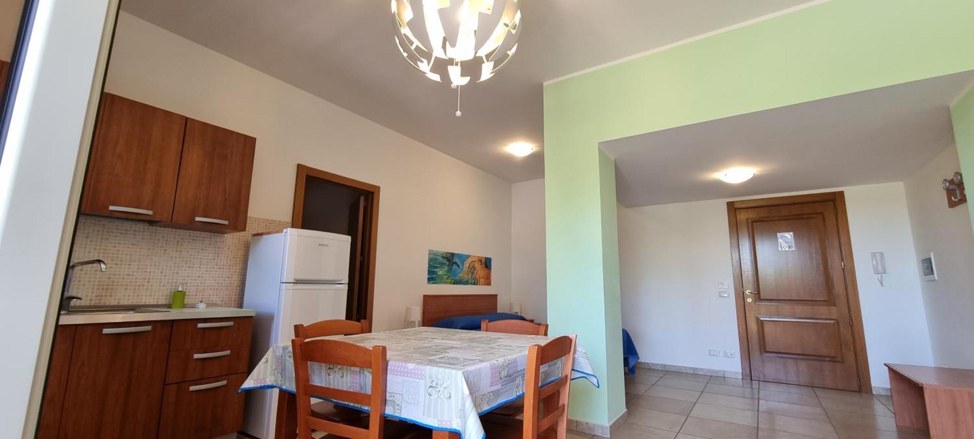 الشقق الفندقية أوترانتوفي  Catona House المظهر الخارجي الصورة